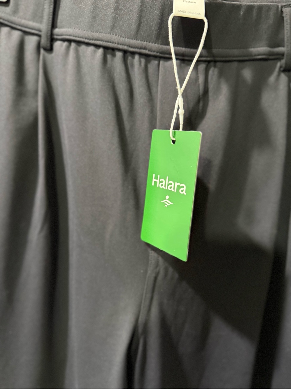 HALARA Black Relaxed Trousers with Belt Loops - Picture 3 of 6